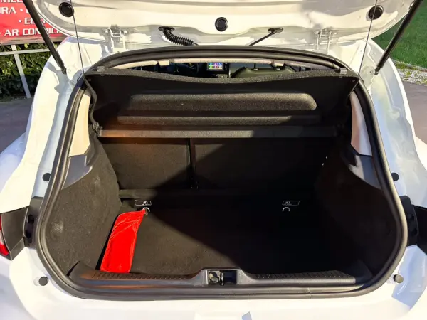 Renault Clio 1.5 dCi Confort 11