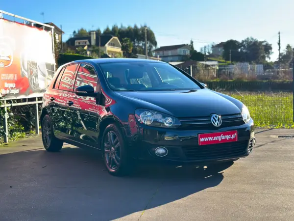 Volkswagen Golf 1.6 TDi Confortline 10