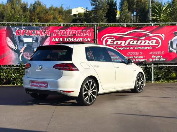 Volkswagen Golf 2.0 TDi GTD 10