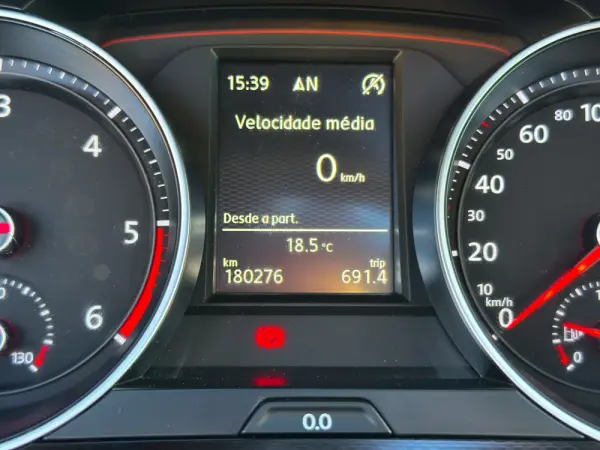 Volkswagen Golf 2.0 TDi GTD 22