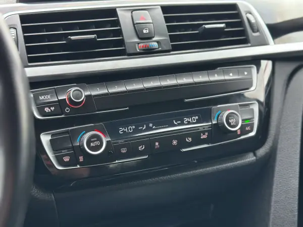 BMW 418 Gran Coupé d Pack M Auto 25