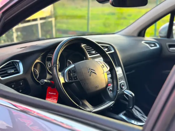 Citroën C4 1.6 BlueHDi Feel EAT6 2