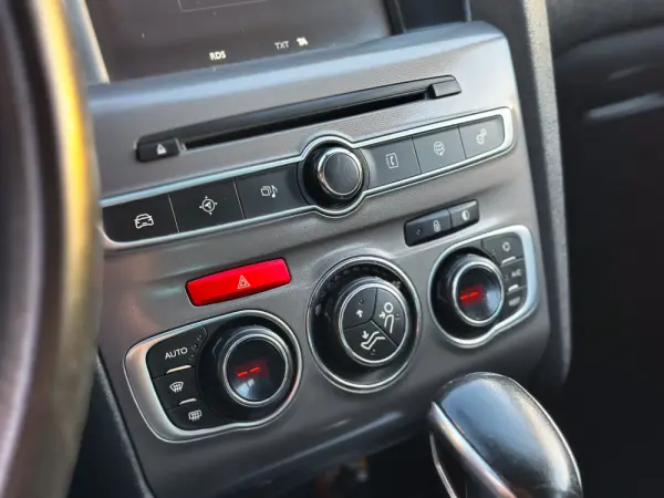 Citroën C4 1.6 BlueHDi Feel EAT6 20