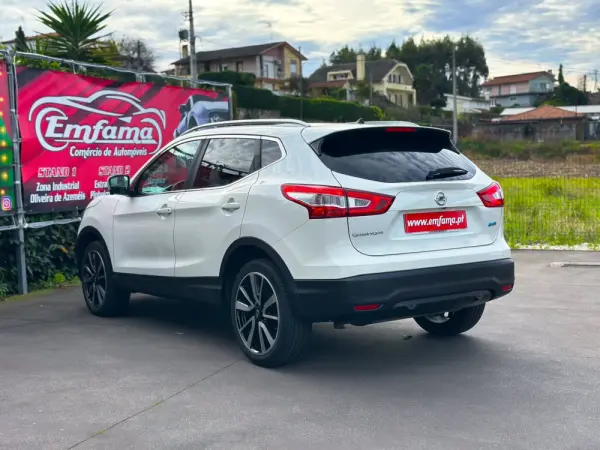 Nissan Qashqai 1.5 dCi 360 8