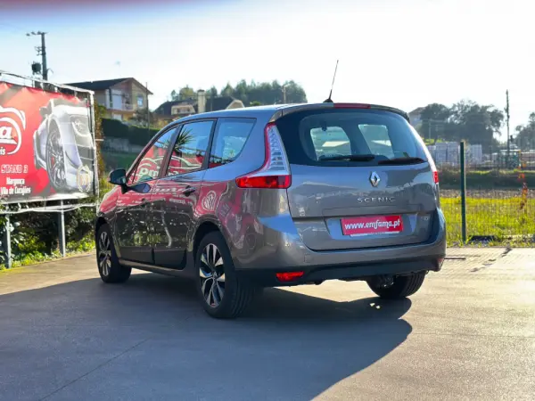 Renault Scénic dCi 110 Expression 6