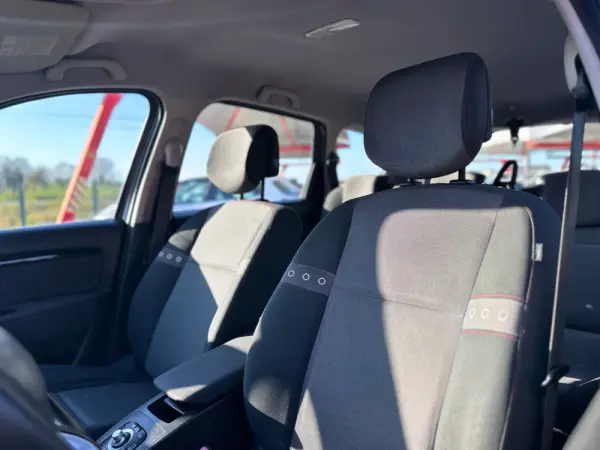 Renault Scénic dCi 110 Expression 13