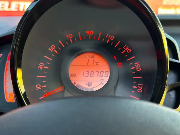 Toyota Aygo 1.0 X-Cite 19