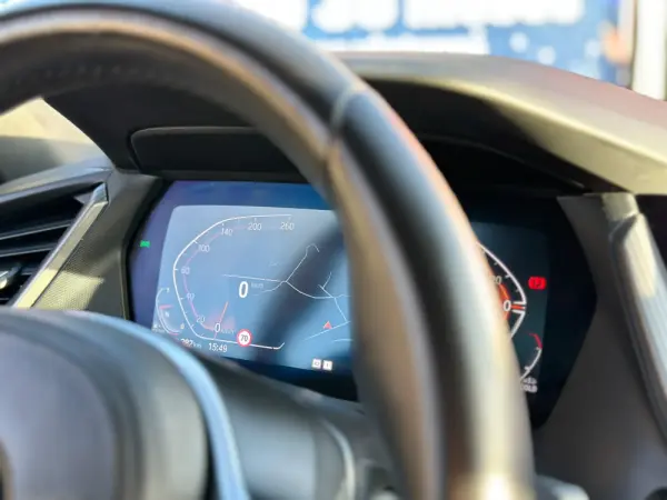 BMW 116 d Pack Desportivo M Auto 14