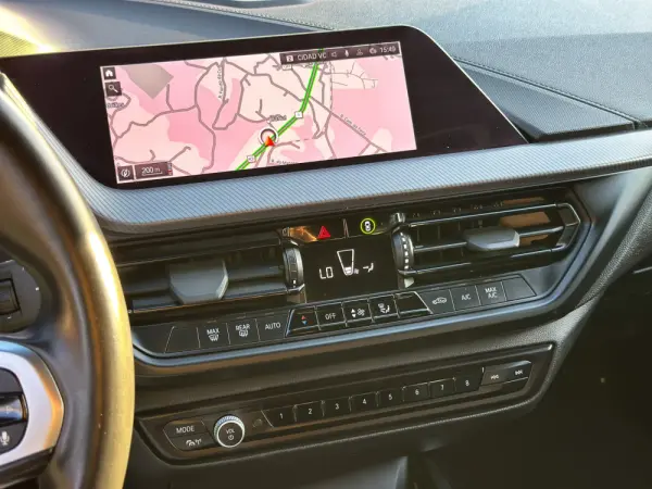 BMW 116 d Pack Desportivo M Auto 15