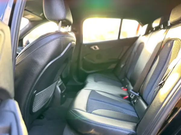 BMW 116 d Pack Desportivo M Auto 20