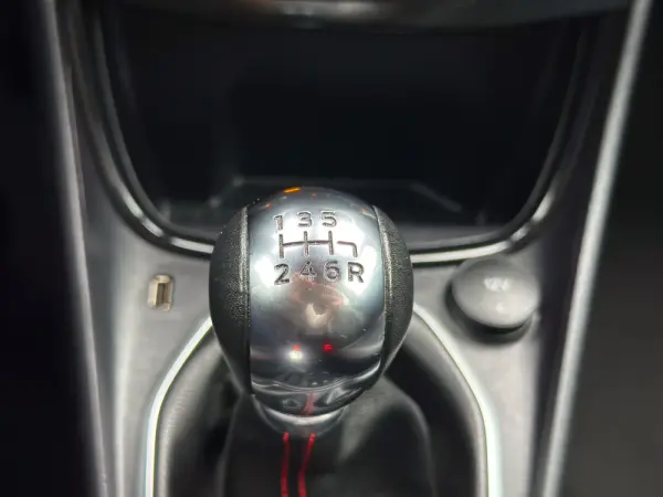 Ford Puma 1.0 EcoBoost MHEV ST-Line 13