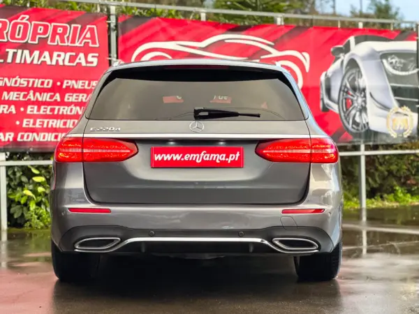 Mercedes-Benz E 220 d AMG Line 9