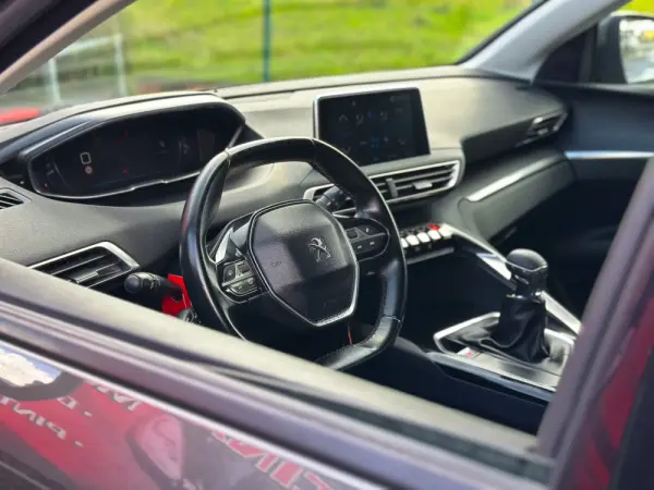 Peugeot 3008 1.6 BlueHDi Access 2