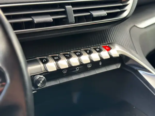 Peugeot 3008 1.6 BlueHDi Access 19