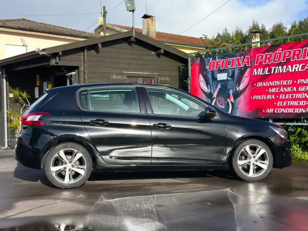 Peugeot 308 1.6 BlueHDi Access 9