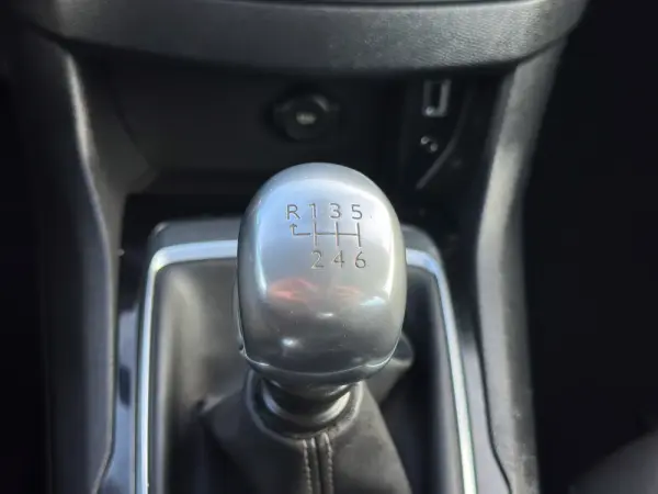 Peugeot 308 1.6 BlueHDi Access 13