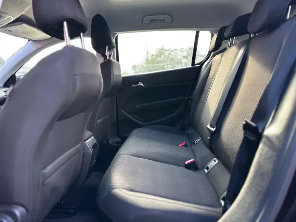 Peugeot 308 1.6 BlueHDi Access 16