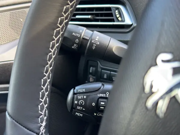 Peugeot 308 1.6 BlueHDi Access 20