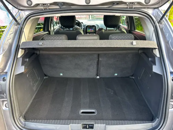 Renault Captur 0.9 TCE Exclusive 12