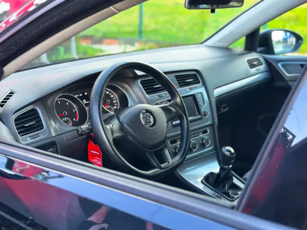 Volkswagen Golf Variant 1.6 TDi BlueMotion Confortline 2