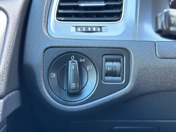 Volkswagen Golf Variant 1.6 TDi BlueMotion Confortline 18