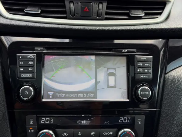 Nissan Qashqai 1.5 dCi Acenta Connect 14