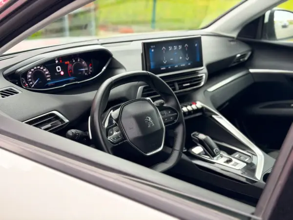 Peugeot 3008 BlueHDi 130 Stop & Start EAT8 Active Pack 2
