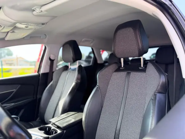 Peugeot 3008 1.6 BlueHDi Active 15