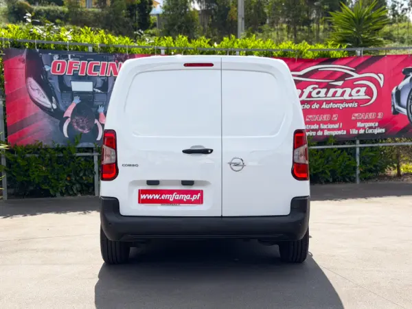 Opel Combo 1.5 CDTi L1H1 Enjoy 9