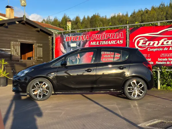 Opel Corsa 1.2 Enjoy 5