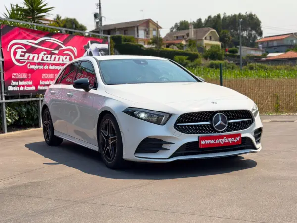 Mercedes-Benz A 180 d AMG Line 12