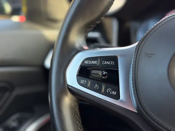 BMW 320 d Pack Desportivo M Auto 22