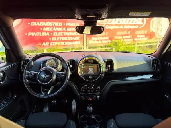MINI Countryman One D Sport Edition 15