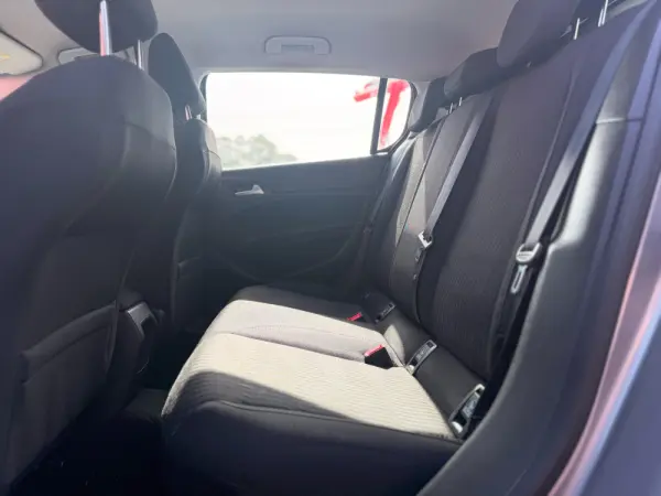 Peugeot 308 1.6 e-HDi Active J17 15