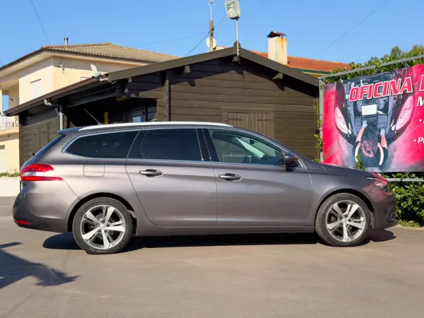 Peugeot 308 SW 1.5 BlueHDi Active J17 10