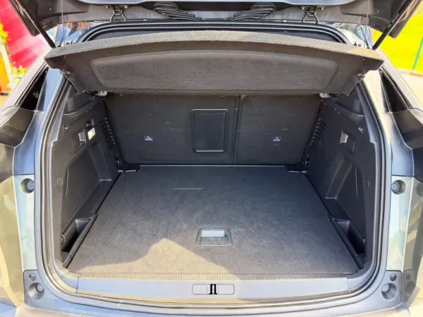Peugeot 3008 1.5 BlueHDi GT Line EAT8 13