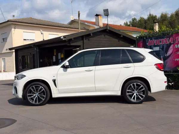 BMW X5 25 d sDrive Pack M 6