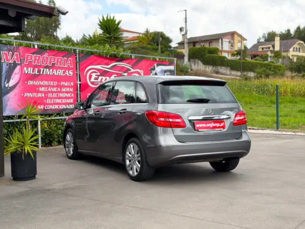 Mercedes-Benz B 180 CDI BlueEFFICIENCY Aut. 6
