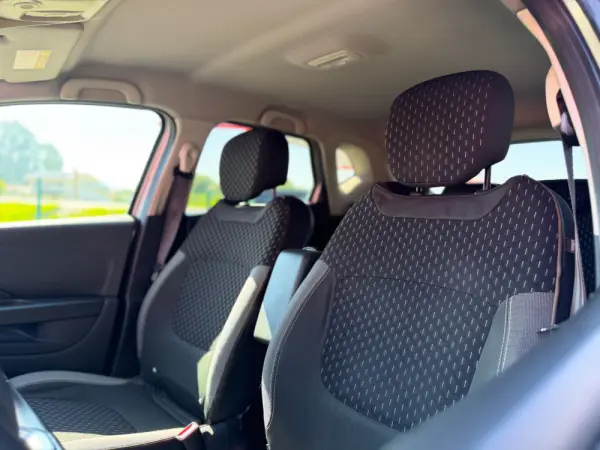 Renault Captur 1.5 dCi Exclusive 14