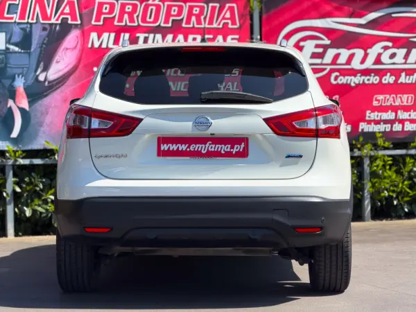 Nissan Qashqai 1.5 dCi 360 8