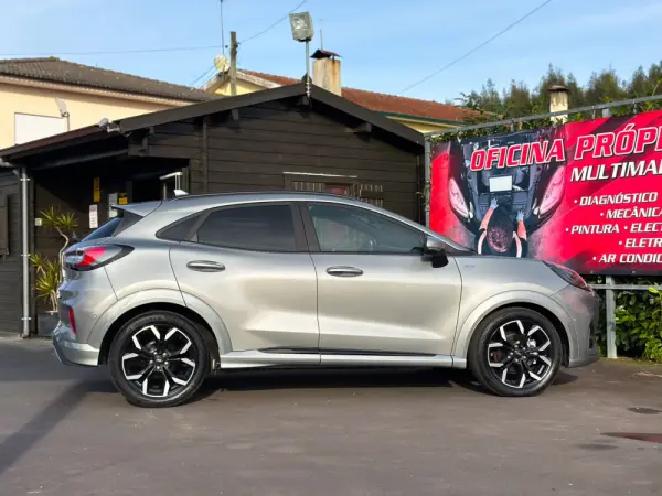 Ford Puma 1.0 EcoBoost MHEV ST-Line 10