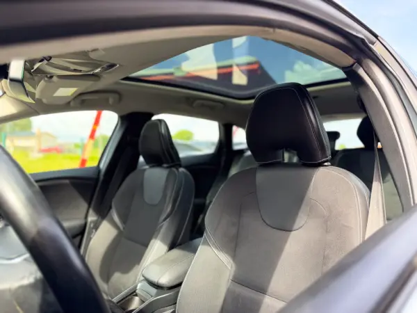 Volvo V40 1.6 D2 Kinetic Eco 14