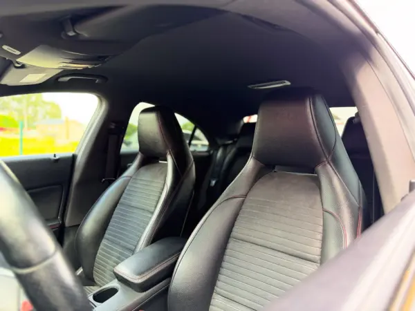 Mercedes-Benz CLA 180 d AMG Line Aut. 13