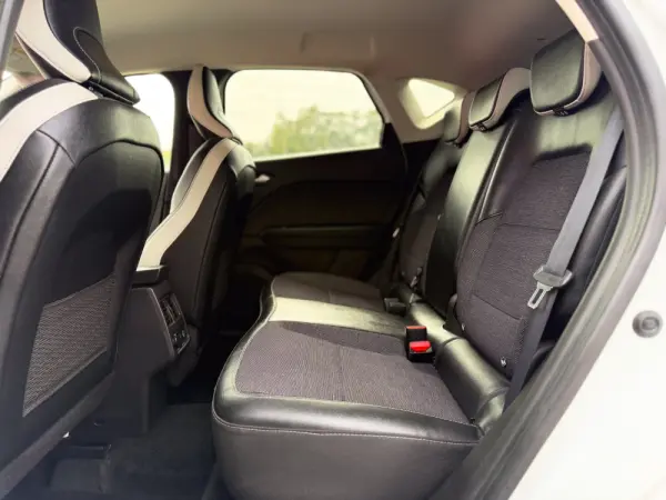 Renault Captur 1.0 TCe Evolution 16