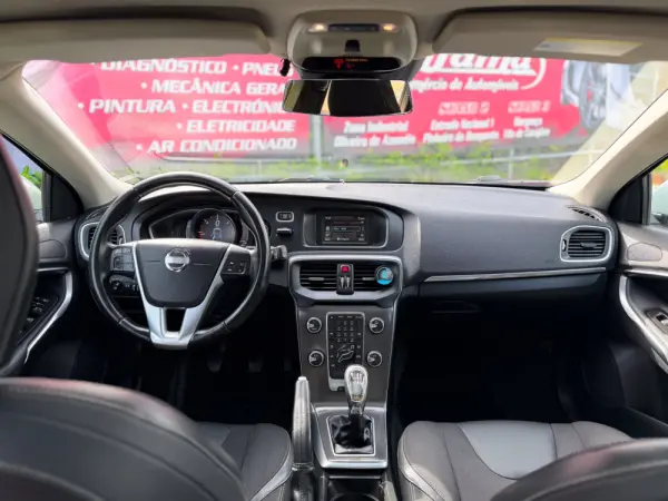 Volvo V40 1.6 D2 Kinetic Eco 12