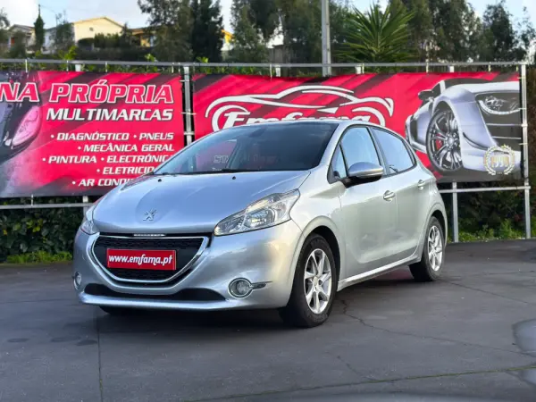 Peugeot 208 1.4 HDi Access 4