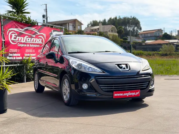 Peugeot 207 1.4 HDi Urban 9