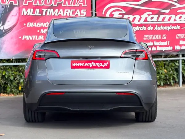 Tesla Model Y Performance Tração Integral 9