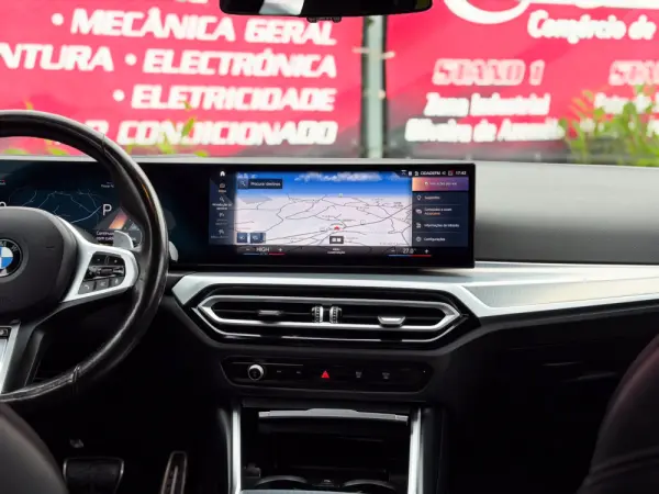 BMW 320 d Pack Desportivo M Auto 19