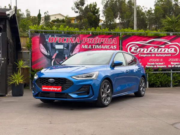 Ford Focus 1.0 EcoBoost MHEV ST-Line 5